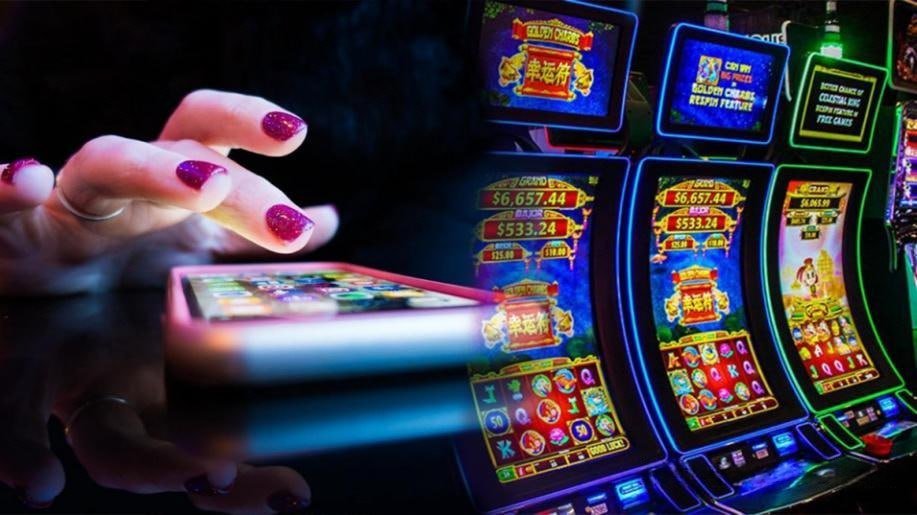 Live Casino Table — Baccarat Dealer နှင့် ကစားနေသောမြင်ကွင်း